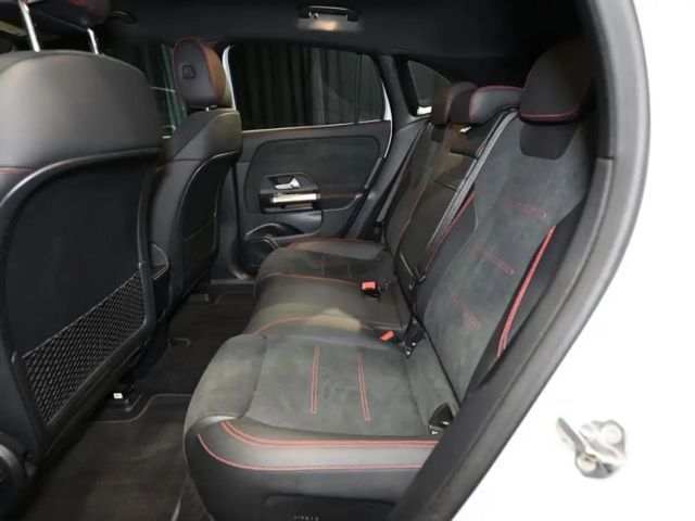 Mercedes-Benz EQA 250 AMG Line