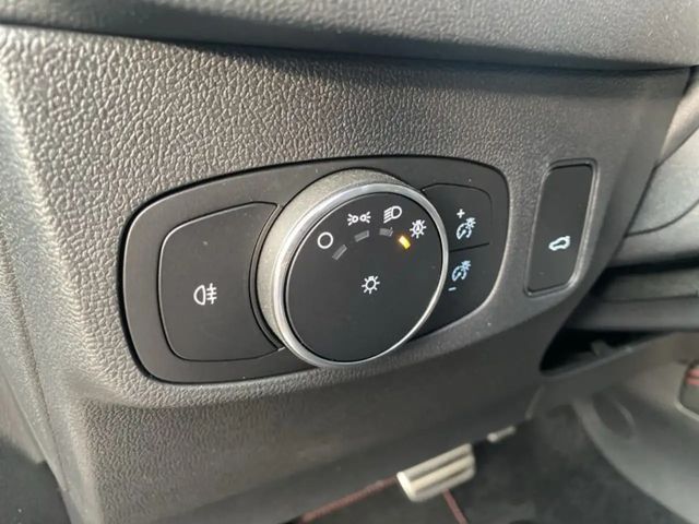 Ford Focus EcoBoost ST Line Wagon