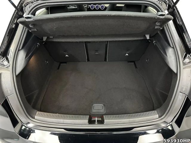 Mercedes-Benz A 200 AMG Line