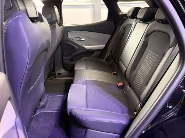 Ford Explorer Extended range RWD