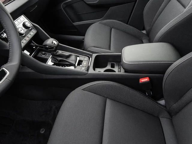 Skoda Karoq 1.5 TSI Selection