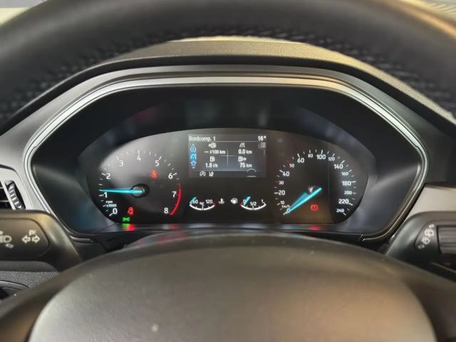 Ford Focus Cool & Connect EcoBoost Wagon