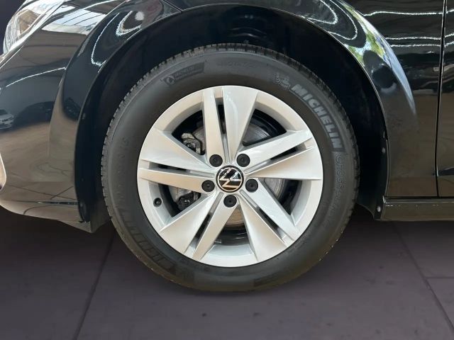 Volkswagen Golf 1.5 TSI Golf VIII Life