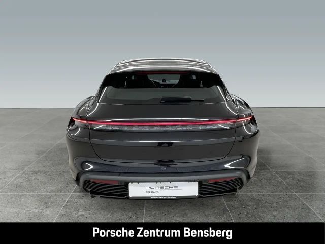 Porsche Taycan Sport Turismo Turbo