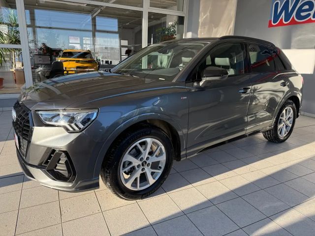Audi Q3 35 TFSI S-Line