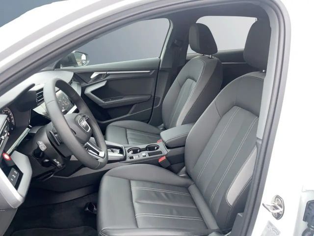 Audi A3 30 TFSI Sedan