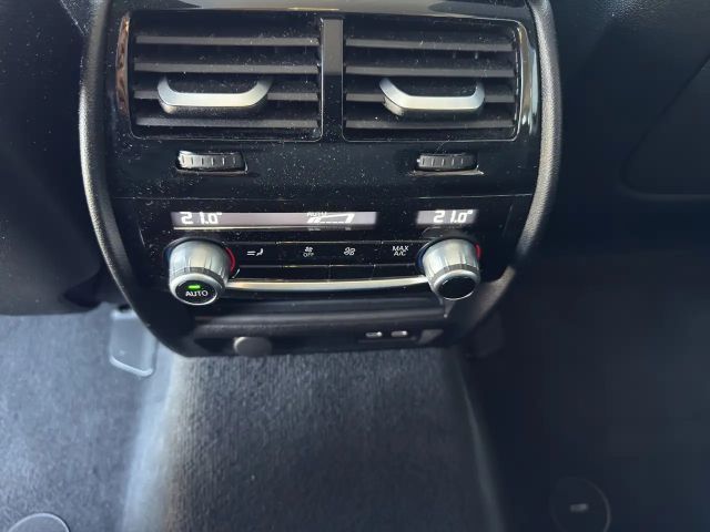 BMW 520 *** ALLRAD *** NP 74.000 *** STANDHEIZUNG *** -50%