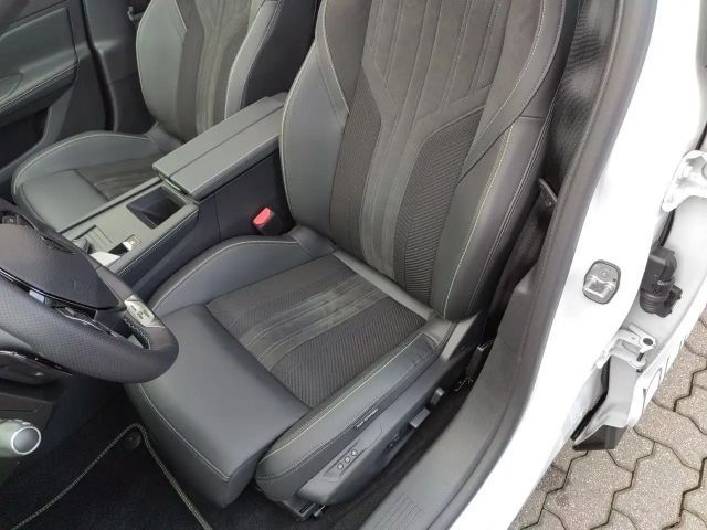 Peugeot 408 GT-Line Hybrid