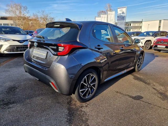 Toyota Yaris Comfort Hybride Team D