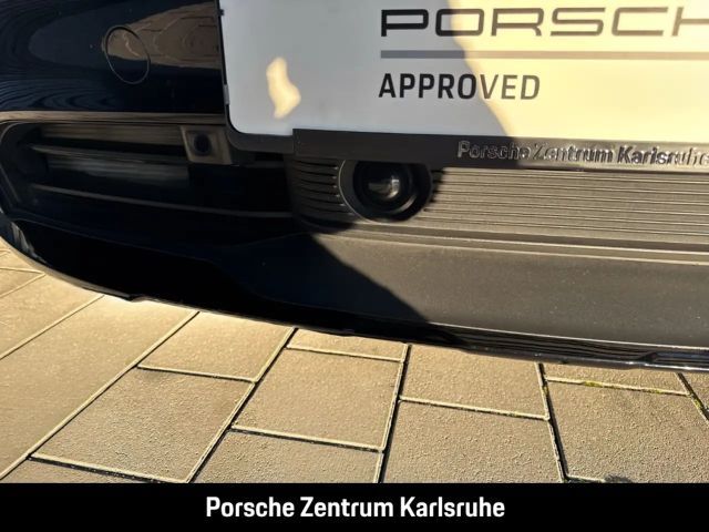 Porsche Taycan 4 Cross Turismo