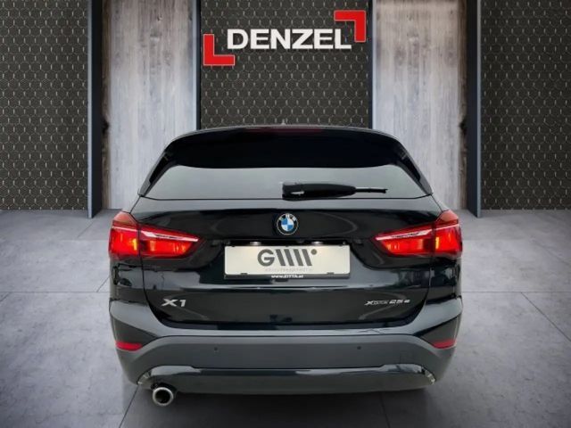 BMW X1 xDrive25e