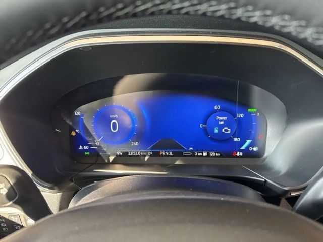 Ford Kuga Plug in Hybrid Titanium