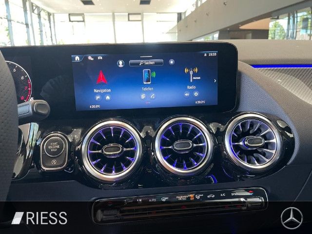 Mercedes-Benz B 220 4MATIC Sedan