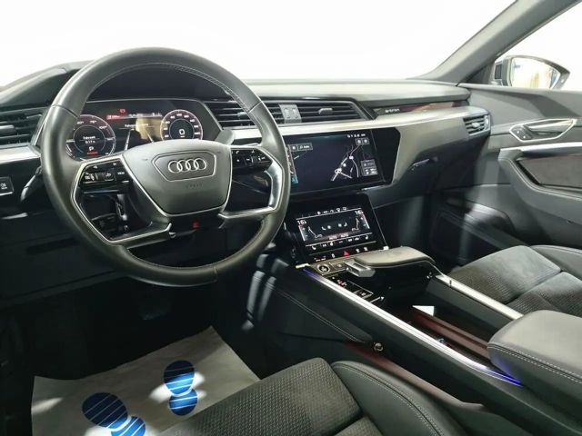 Audi e-tron Quattro
