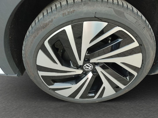 Volkswagen ID.5 77 KWh IQ.Drive Pro