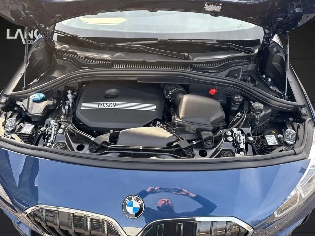 BMW 220 220i Active Tourer