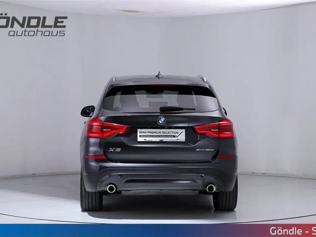 BMW X3 xDrive30e
