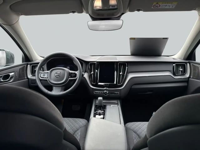 Volvo XC60 AWD Core