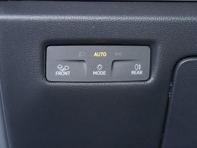 Volkswagen Passat R-Line eHybrid