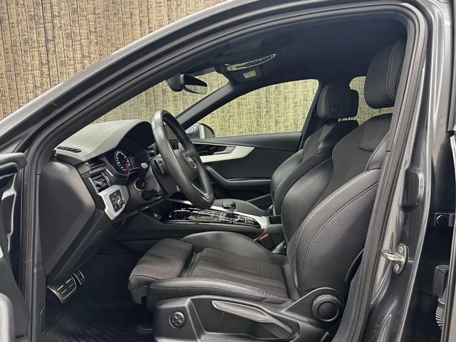 Audi A4 40 TFSI Avant Quattro S-Line S-Tronic