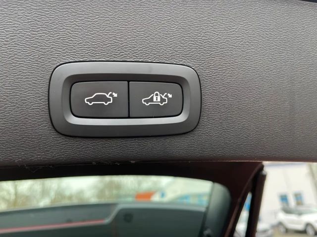 Volvo XC40 Dark Plus Recharge T5