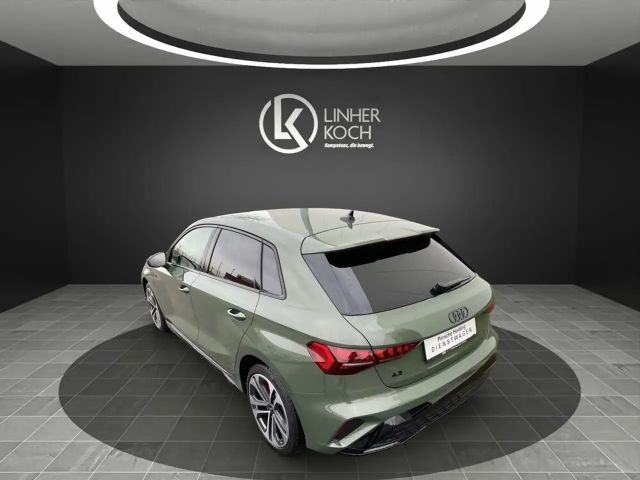 Audi A3 45 TFSI Hybride S-Line Sedan