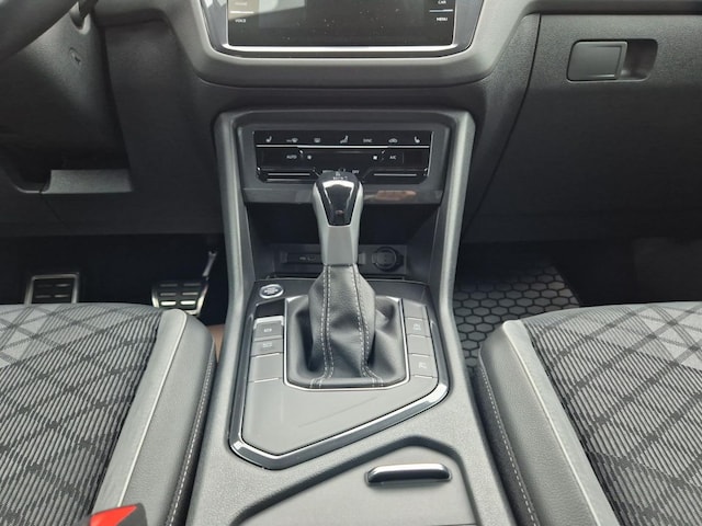 Volkswagen Tiguan 2.0 TDI DSG R-Line