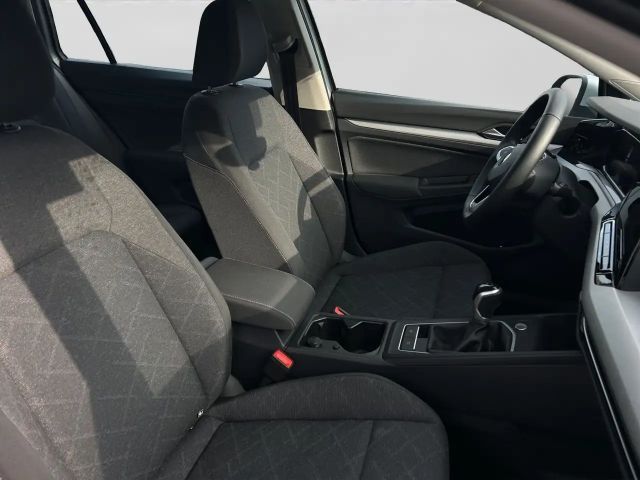 Volkswagen Golf 1.0 TSI Life Variant