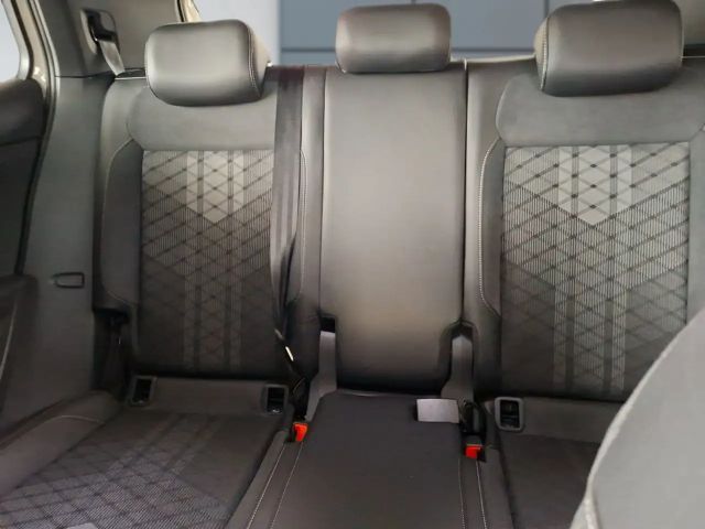 Volkswagen T-Cross 1.5 TSI DSG R-Line