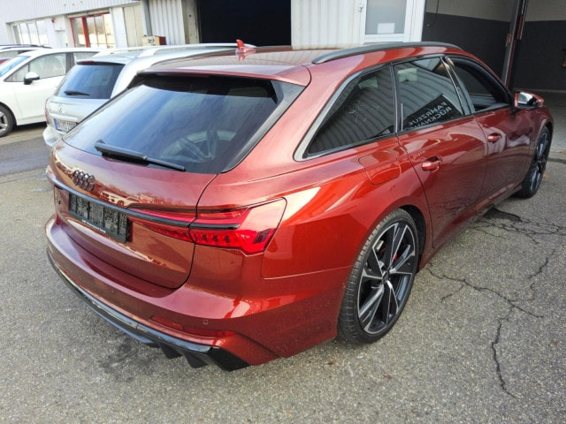 Audi S6 Avant Quattro