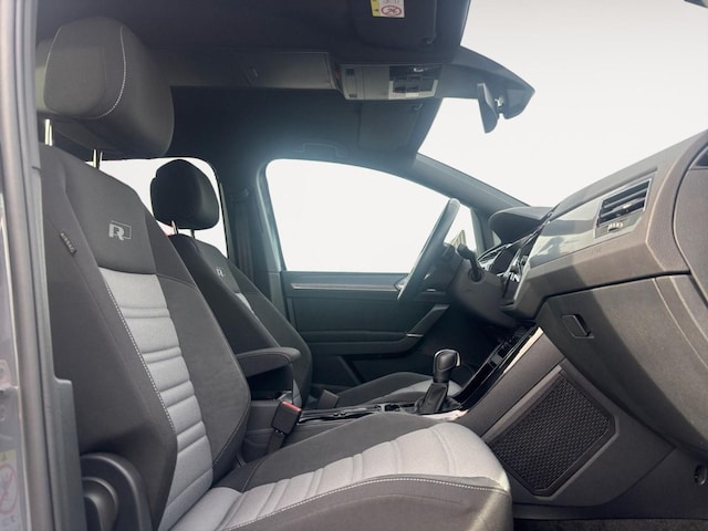 Volkswagen Touran 1.5 TSI DSG R-Line