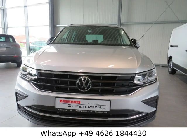 Volkswagen Tiguan IQ.Drive Life Sport