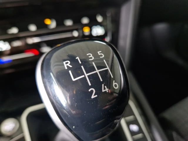 Volkswagen Passat Business Variant