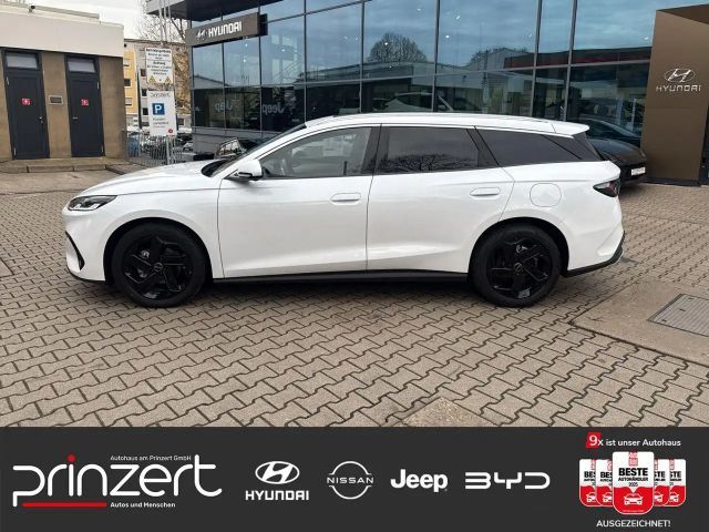 BYD Seal DM-i Touring