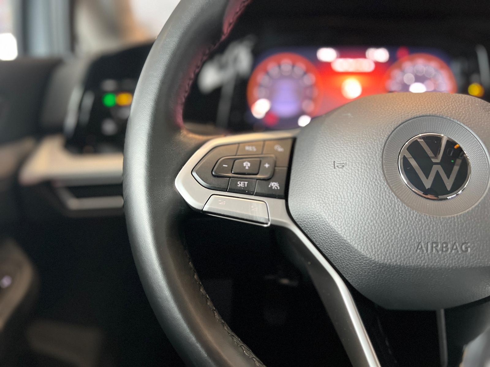 Volkswagen Golf 1.5 TSI Golf VIII Life