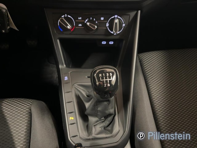 Volkswagen Polo Polo 1.0 LED PDC KLIMA APP-C.