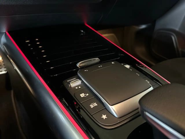 Mercedes-Benz EQA 300 4MATIC AMG Line