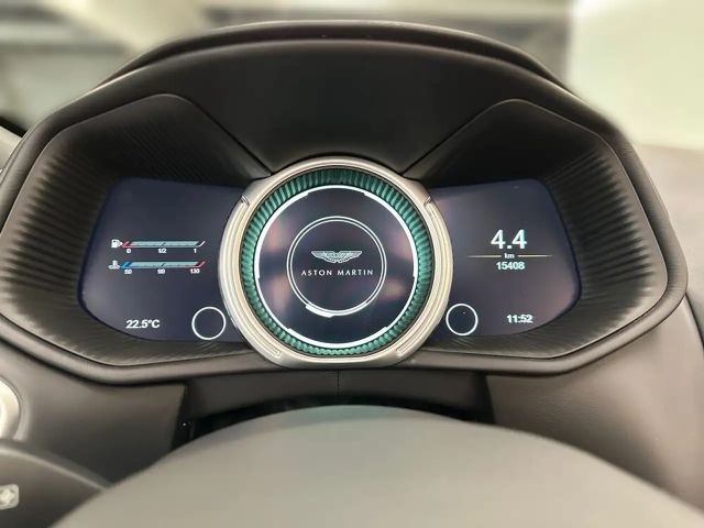 Aston Martin DB11 V8