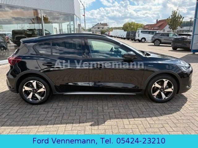 Ford Focus Active EcoBoost Limited