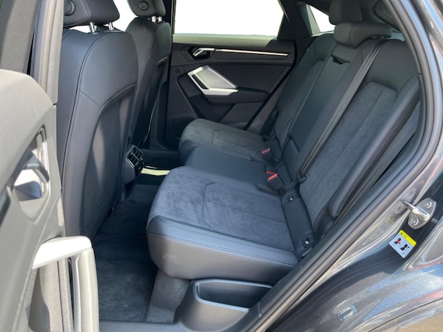 Audi Q3 35 TFSI S-Line S-Tronic Sportback