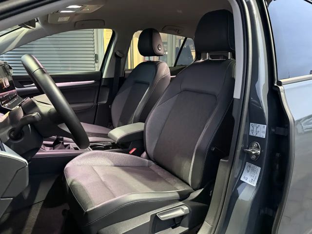 Volkswagen Golf 1.5 TSI Golf VIII