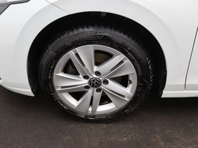 Volkswagen Golf 1.5 TSI Golf VIII Life