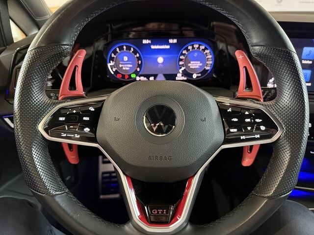 Volkswagen Golf 2.0 TSI DSG Golf VIII Style