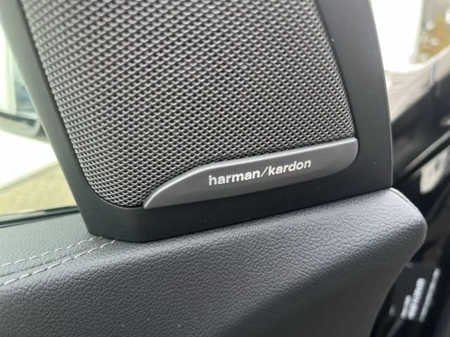 BMW X7 i/HUD/Panorama/Navigation/HarmanKardon