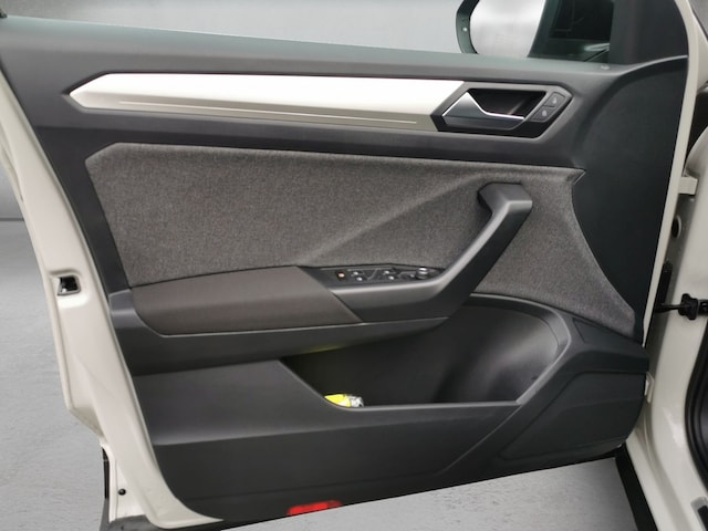 Volkswagen T-Roc 1.5 TSI DSG Move