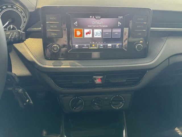 Skoda Fabia 1.0 MPI Essence ABS Fahrerairbag ESP SERVO