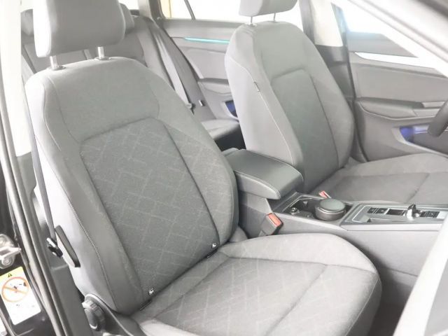 Volkswagen Golf DSG Life Variant