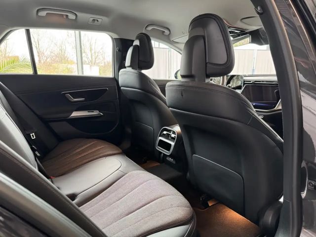 Mercedes-Benz E 300 E 300 e Estate