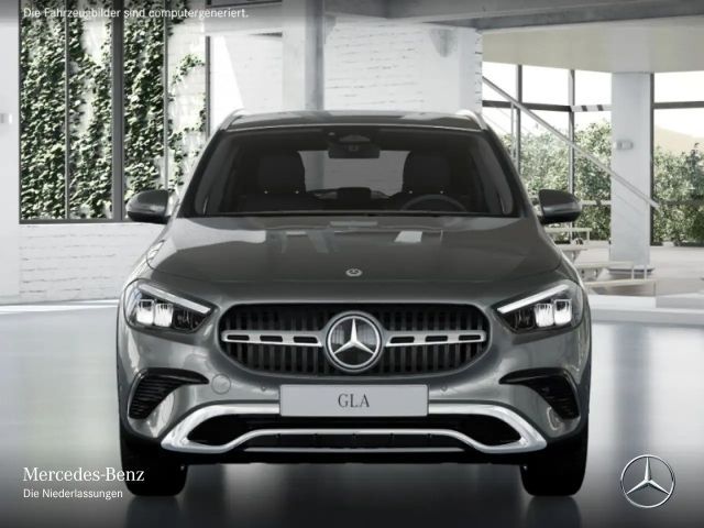 Mercedes-Benz GLA 180 Progressive