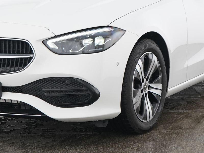 Mercedes-Benz C 200 AVANTGARDE Sedan